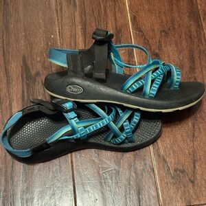 Chaco Black Sandals w/ Teal Striped Webbing - Women’s  7